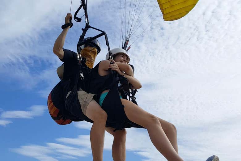 Parapente sobre Malibú