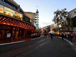 De compras en The Grove