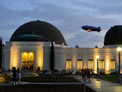 Fachada del Observatorio de Los Ángeles