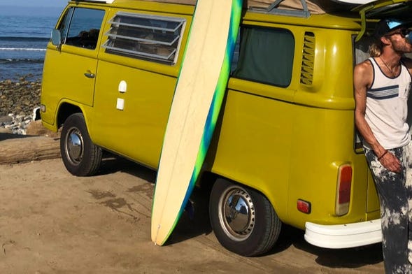 Excursión a Malibú en furgoneta Volkswagen + Surf